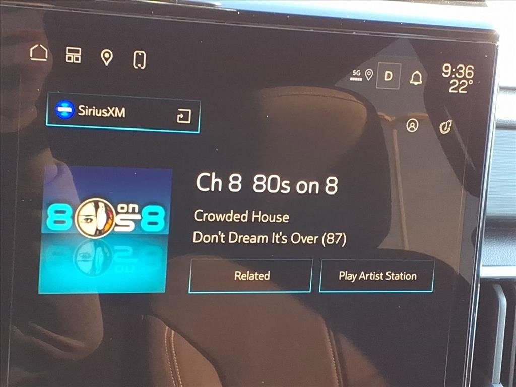 Used 2025 GMC Acadia Elevation image 18