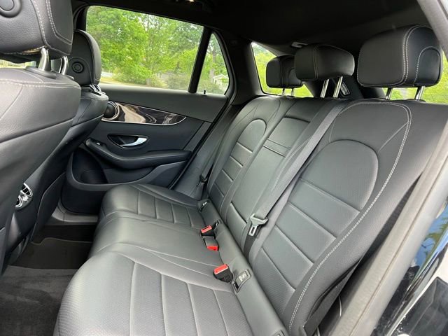 Used 2019 Mercedes-Benz GLC 300 4MATIC image 17