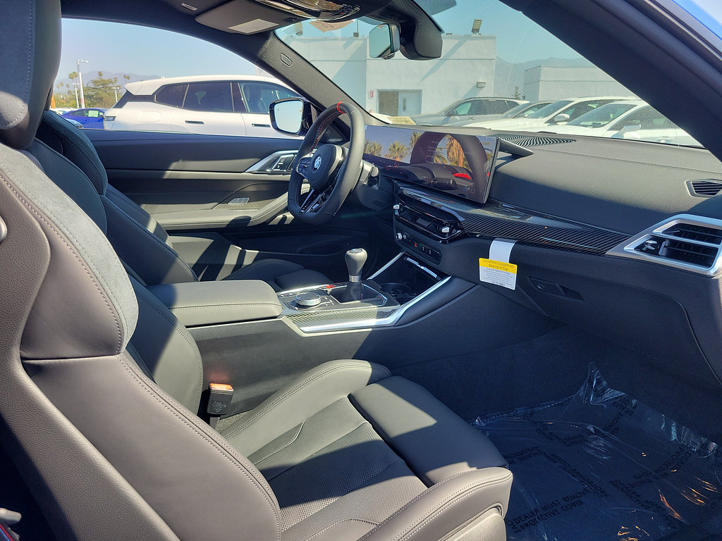 New 2027 BMW M4 Coupe w/ Executive Package RWD image 17