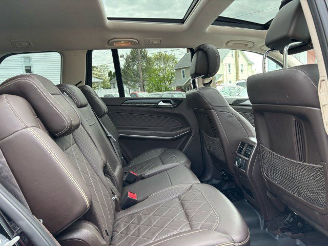 Used 2018 Mercedes-Benz GLS 550 4MATIC image 16