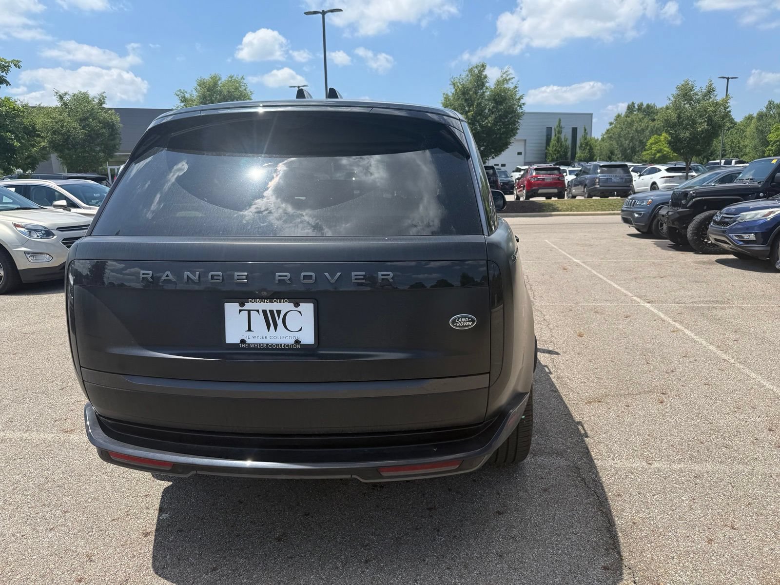 Used 2023 Land Rover Range Rover SE AWD/4WD image 6