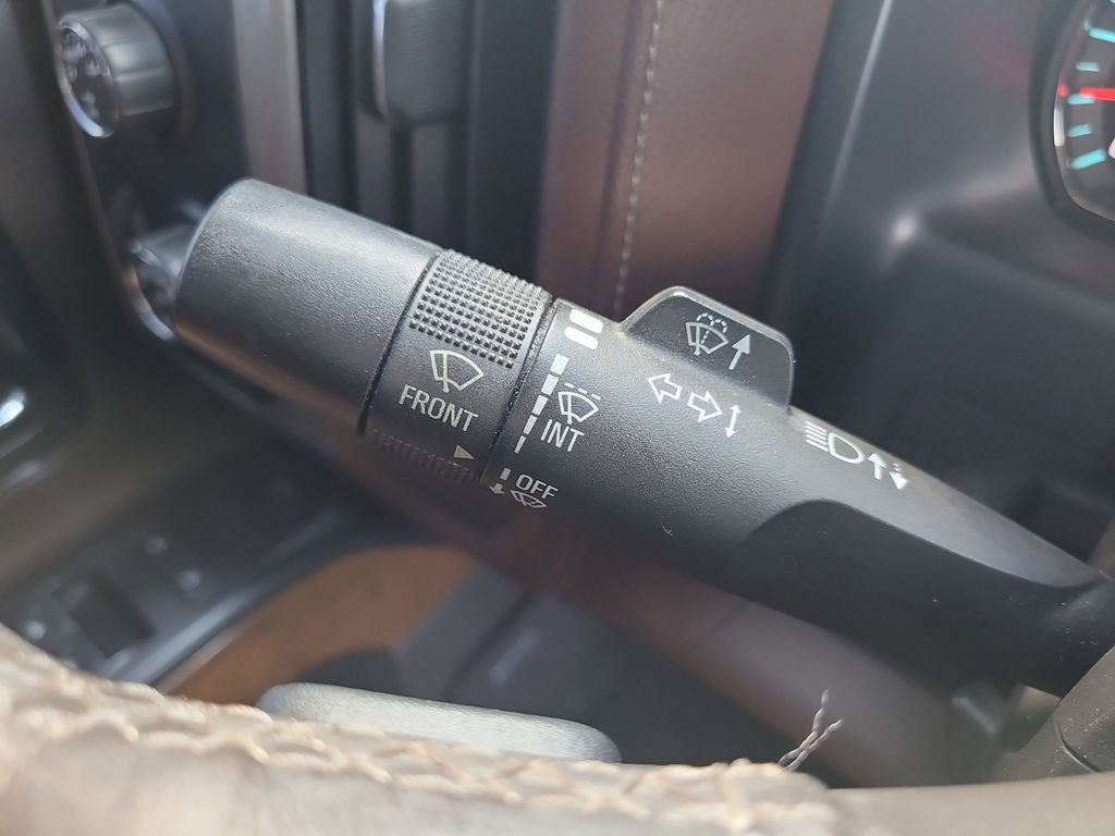 Used 2014 Chevrolet Silverado 1500 High Country AWD/4WD image 29