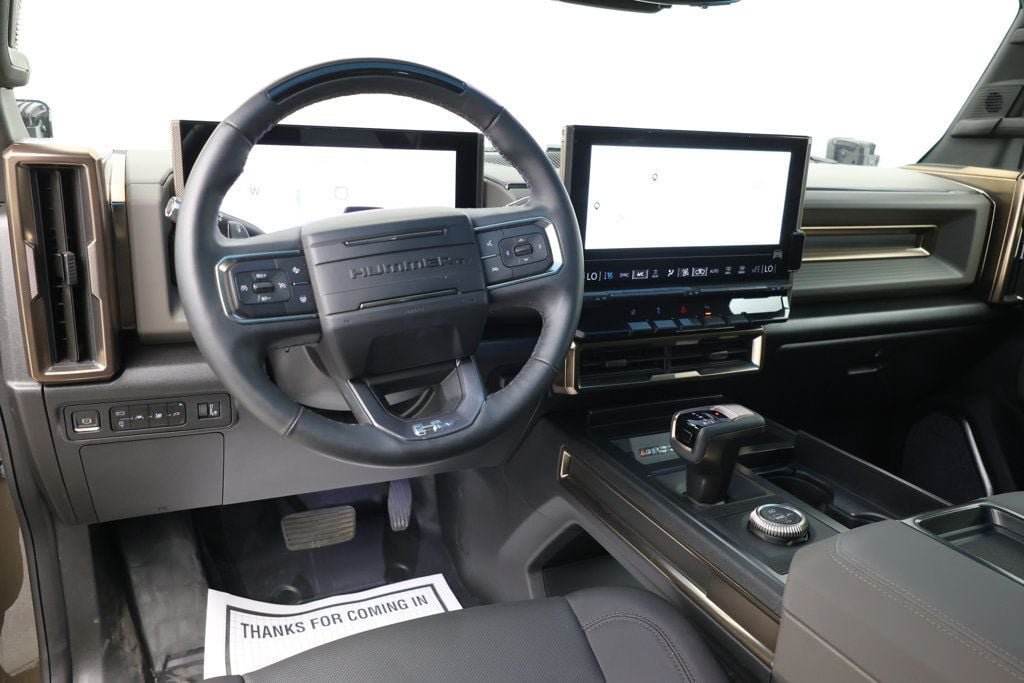Used 2025 GMC Hummer EV 3X w/ LPO, Illumination Package AWD/4WD image 10