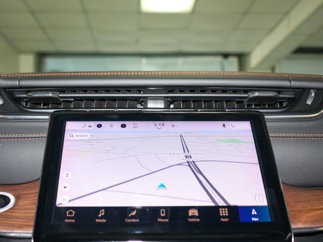 Certified 2024 Jeep Grand Cherokee Summit w/ Adv Protech Group IV image 17