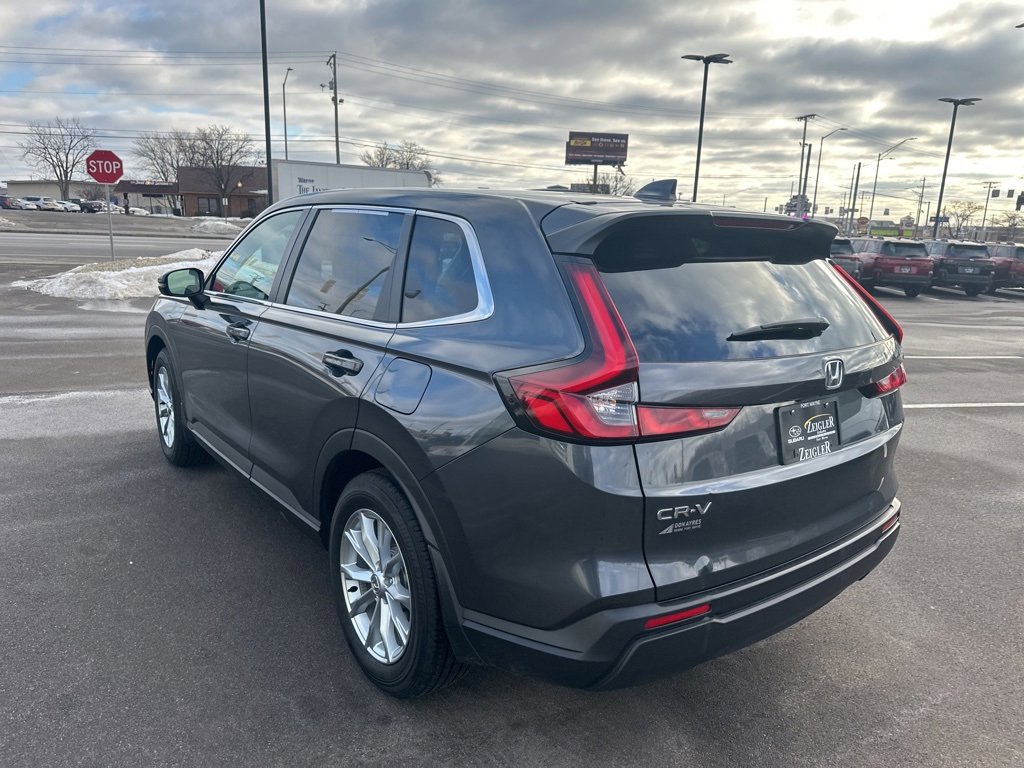 Used 2025 Honda CR-V EX image 4