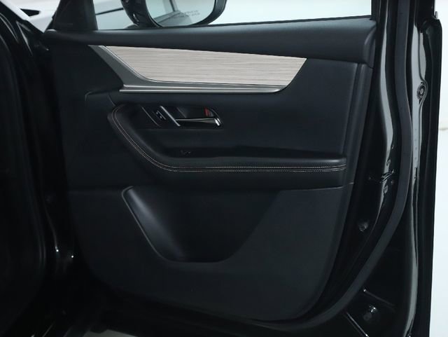 Certified 2025 MAZDA CX-70 Plug-In Hybrid w/ Premium Pkg image 25