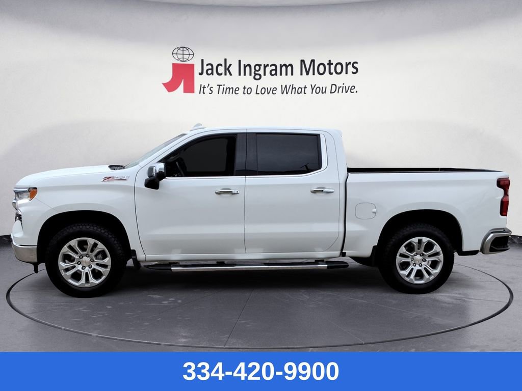 Used 2025 Chevrolet Silverado 1500 LTZ w/ LTZ Premium Package image 2