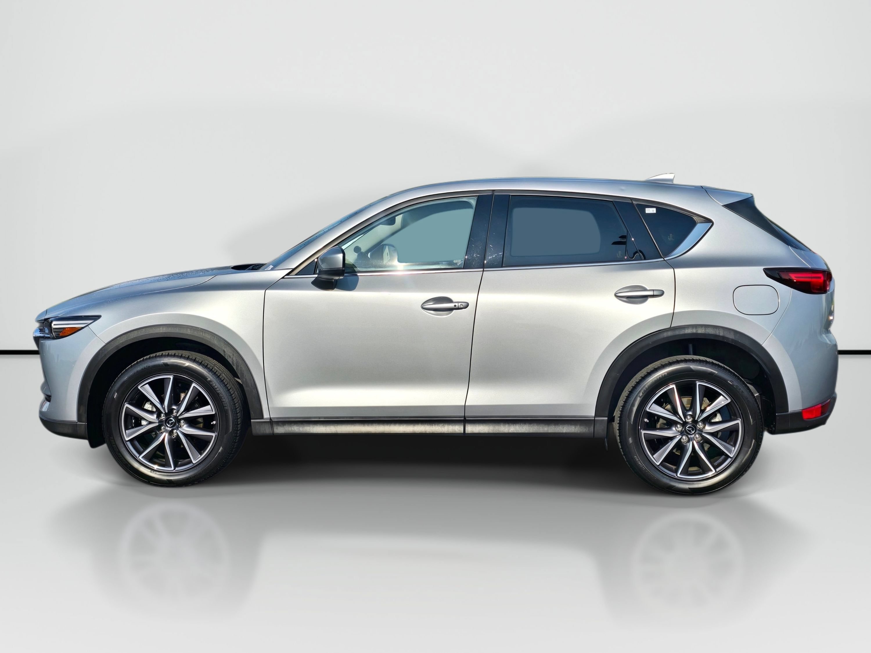 Used 2018 MAZDA CX-5 Grand Touring AWD/4WD image 2