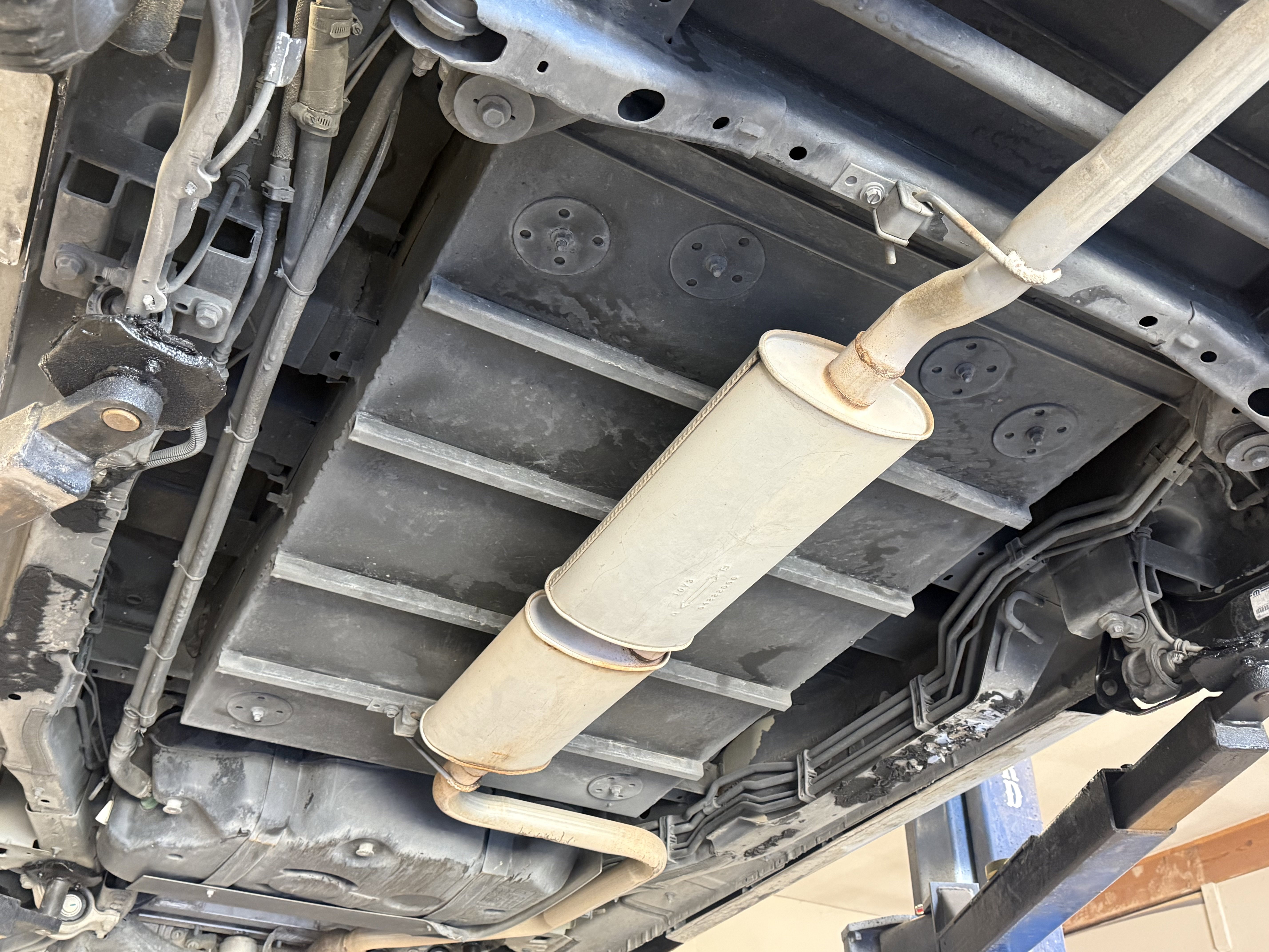 Used 2020 Chrysler Voyager L image 29