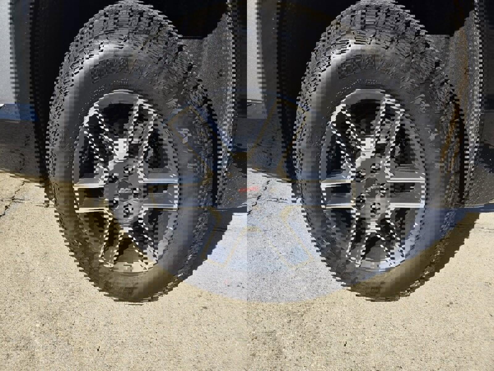 New 2026 GMC Terrain AT4 w/ Convenience Package III image 9