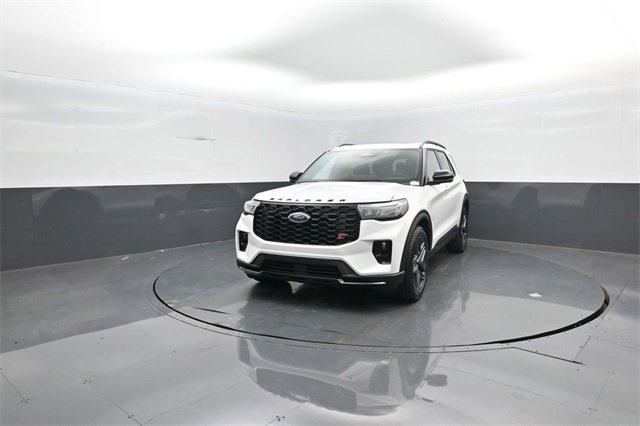 New 2026 Ford Explorer ST w/ Sun And Sound Package image 3