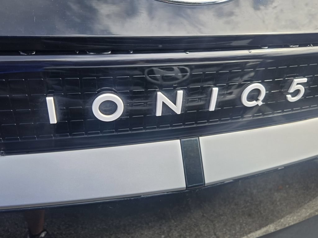 Used 2023 Hyundai Ioniq 5 SEL w/ Cargo Package RWD image 9
