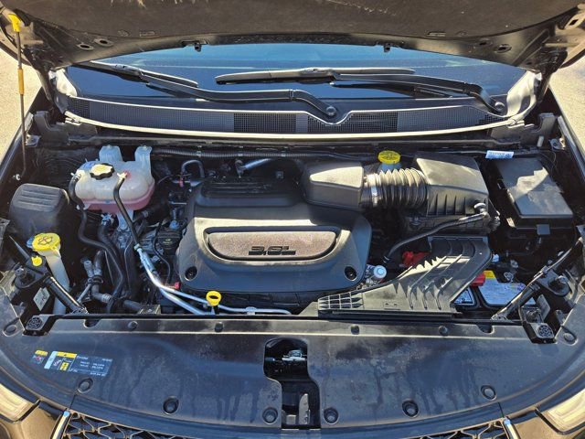 Used 2025 Chrysler Pacifica Select image 31