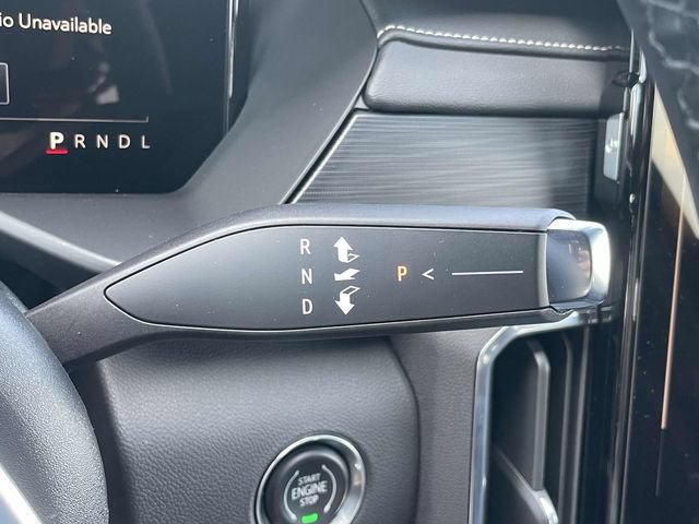New 2025 GMC Acadia Elevation FWD image 17