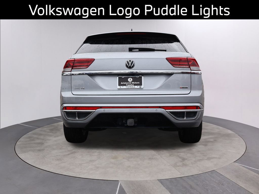 Certified 2022 Volkswagen Atlas Cross Sport SEL R-Line image 8