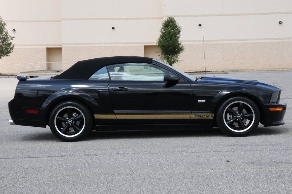 Used 2007 Ford Mustang GT image 9