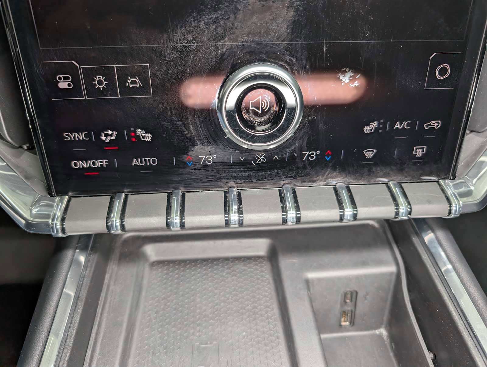 Certified 2024 GMC Acadia Elevation w/ Luxury Package image 32