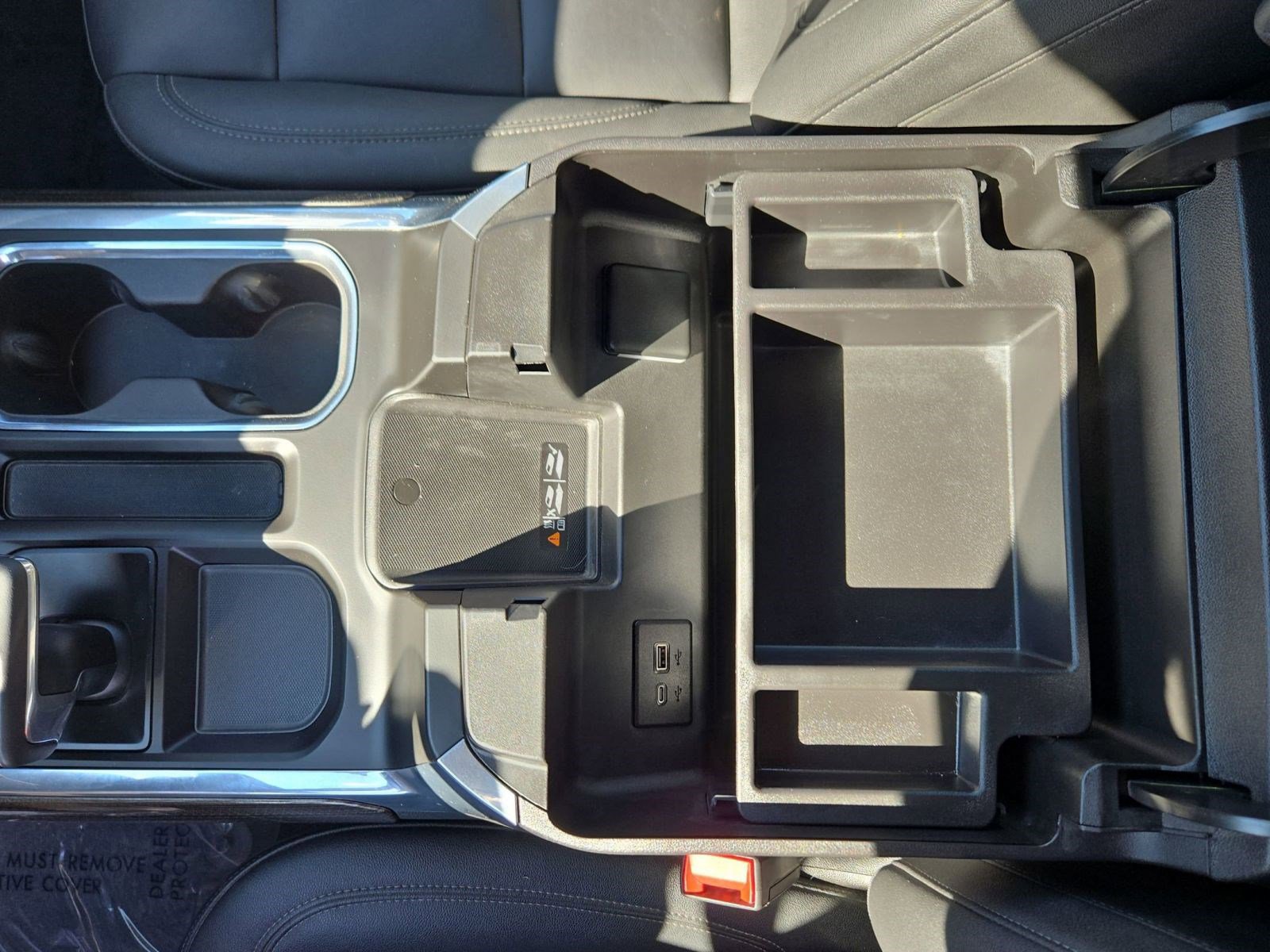 Used 2024 Chevrolet Silverado 1500 LT Trail Boss w/ Convenience Package II image 24