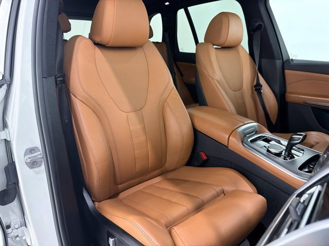 Used 2019 BMW X5 xDrive40i w/ Premium Package 2 AWD/4WD image 19