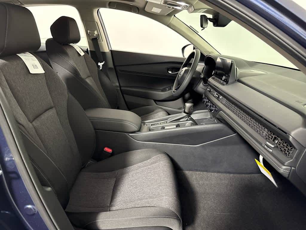 New 2025 Honda Accord SE image 22