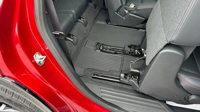 Certified 2024 Chevrolet Traverse RS image 54