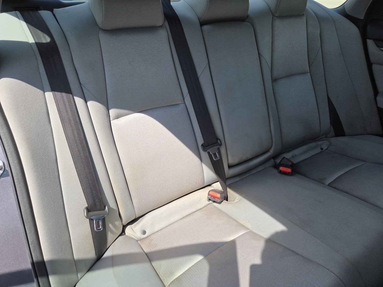 Used 2018 Honda Accord LX image 19