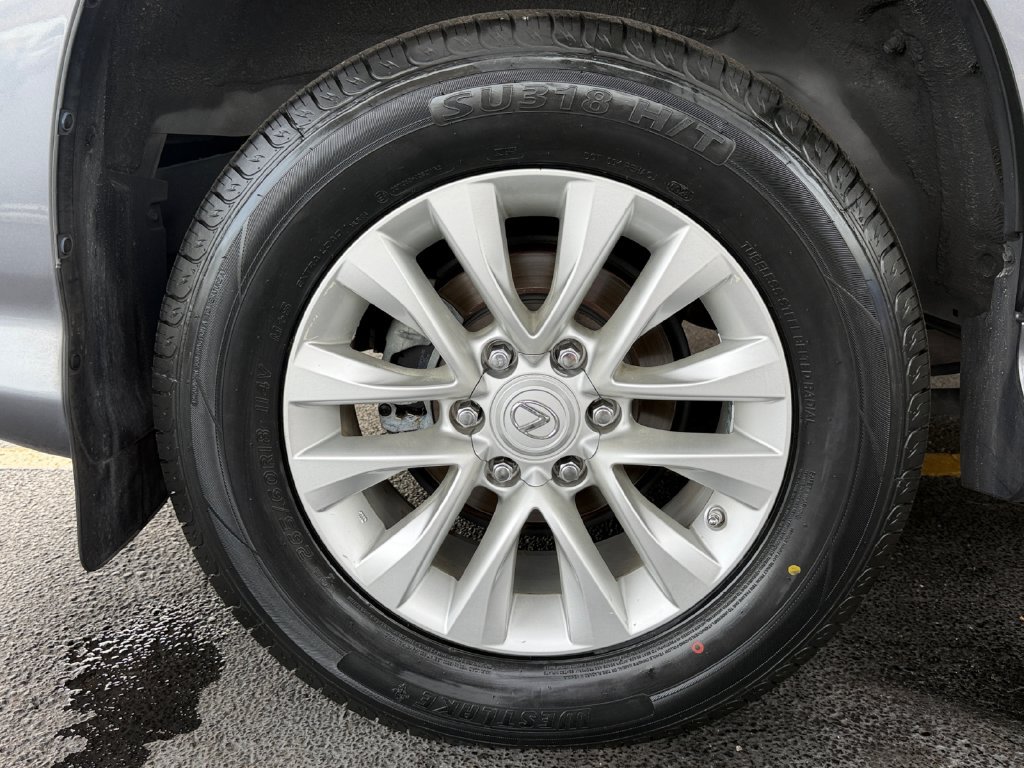 Used 2017 Lexus GX 460 Premium AWD/4WD image 45