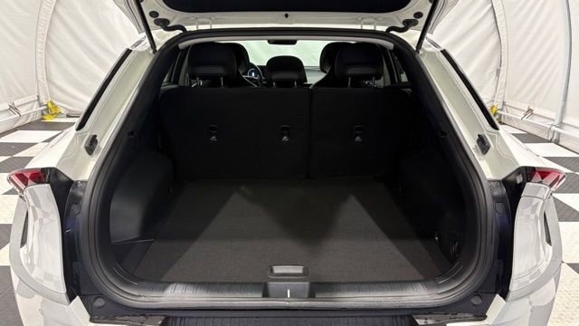 Used 2024 Kia EV6 Light image 4