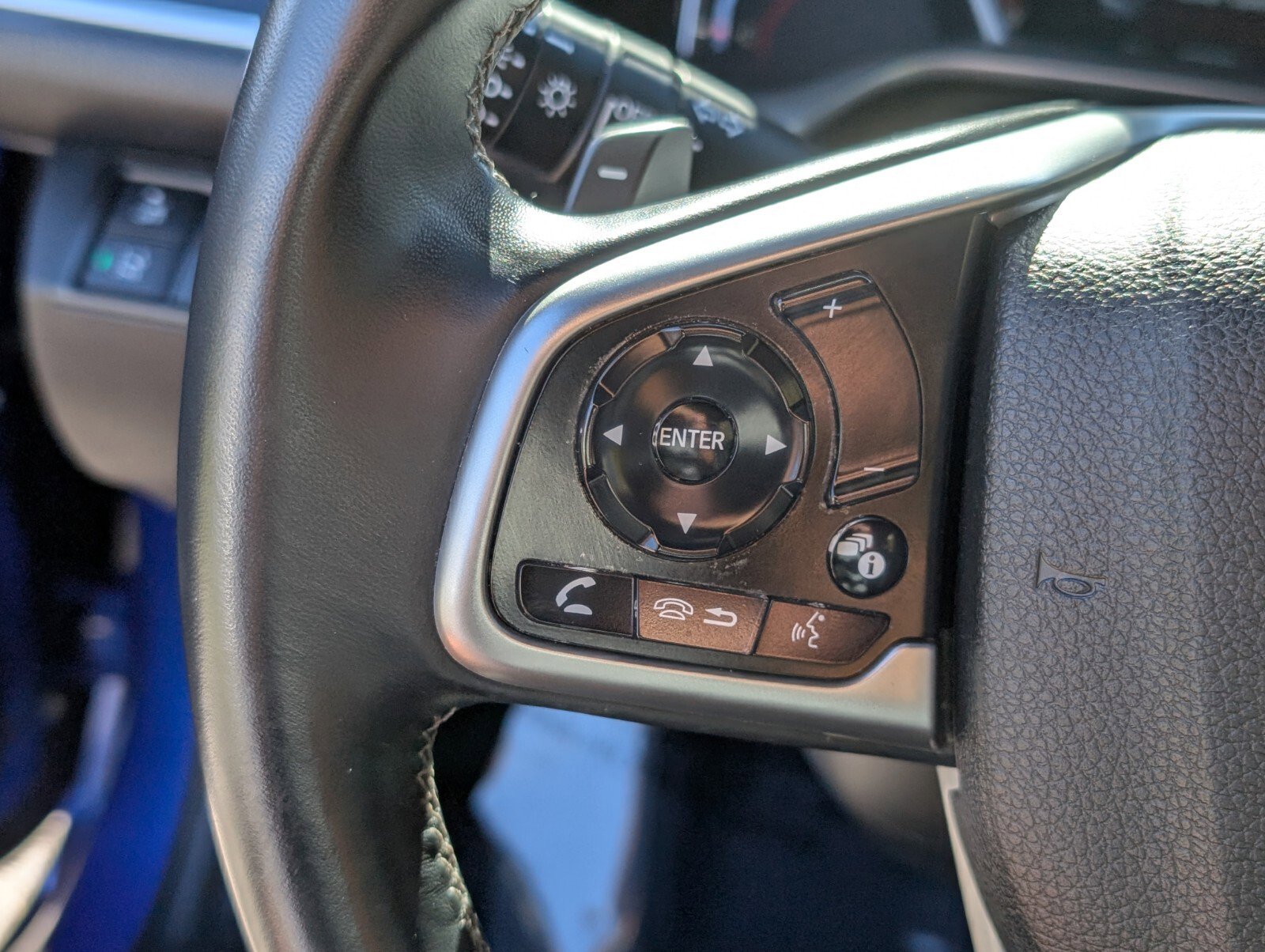 Used 2020 Honda Civic Sport image 27