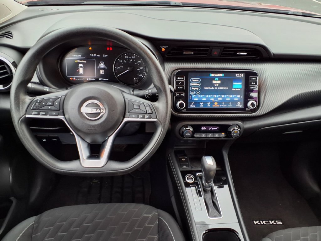 Used 2022 Nissan Kicks SV FWD image 12