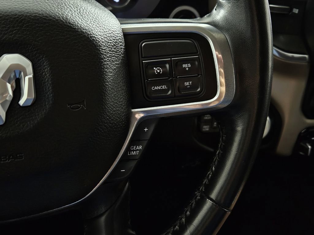 Used 2022 RAM 2500 Laramie w/ Body Color Bumper Group AWD/4WD image 22