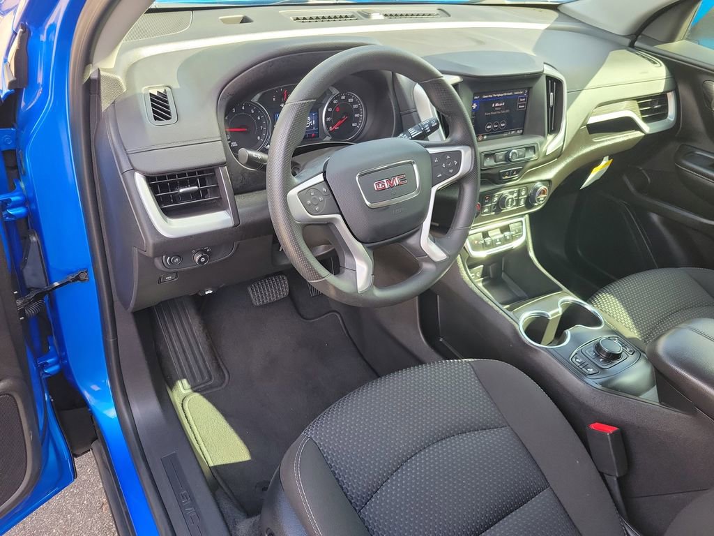 Certified 2024 GMC Terrain SLE w/ Driver Convenience Package image 20