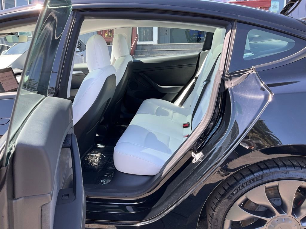 Used 2023 Tesla Model 3 Performance image 68