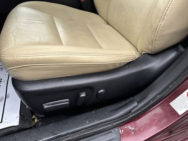 Certified 2018 Toyota Avalon Limited image 13