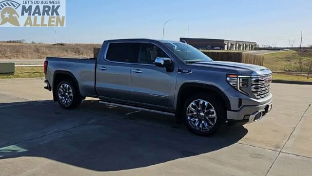 Used 2024 GMC Sierra 1500 Denali w/ Denali Reserve Package AWD/4WD image 2