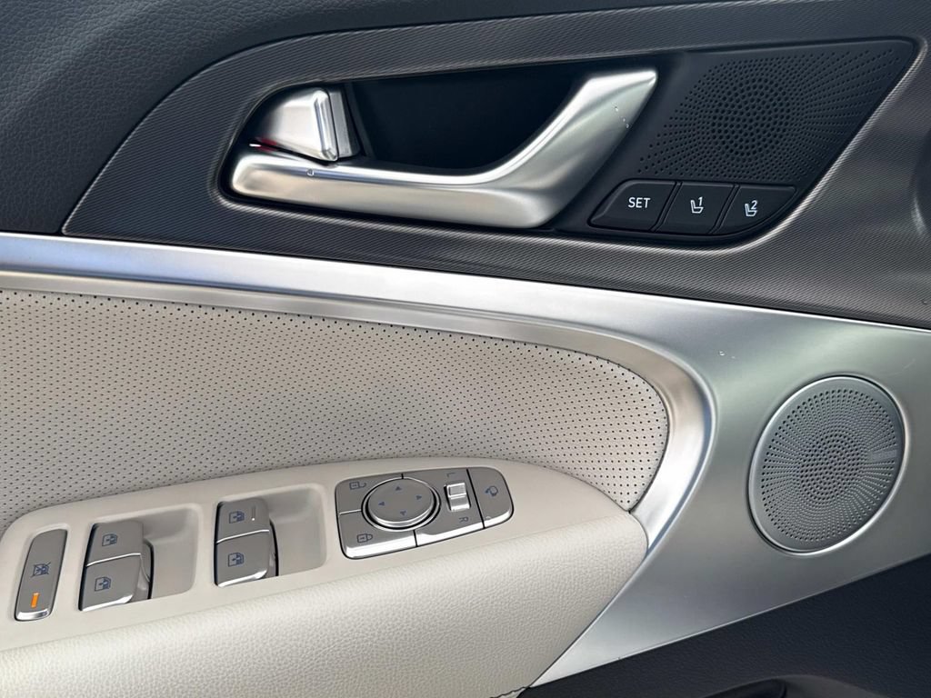 New 2026 Genesis G70 3.3T Sport Prestige AWD/4WD image 21