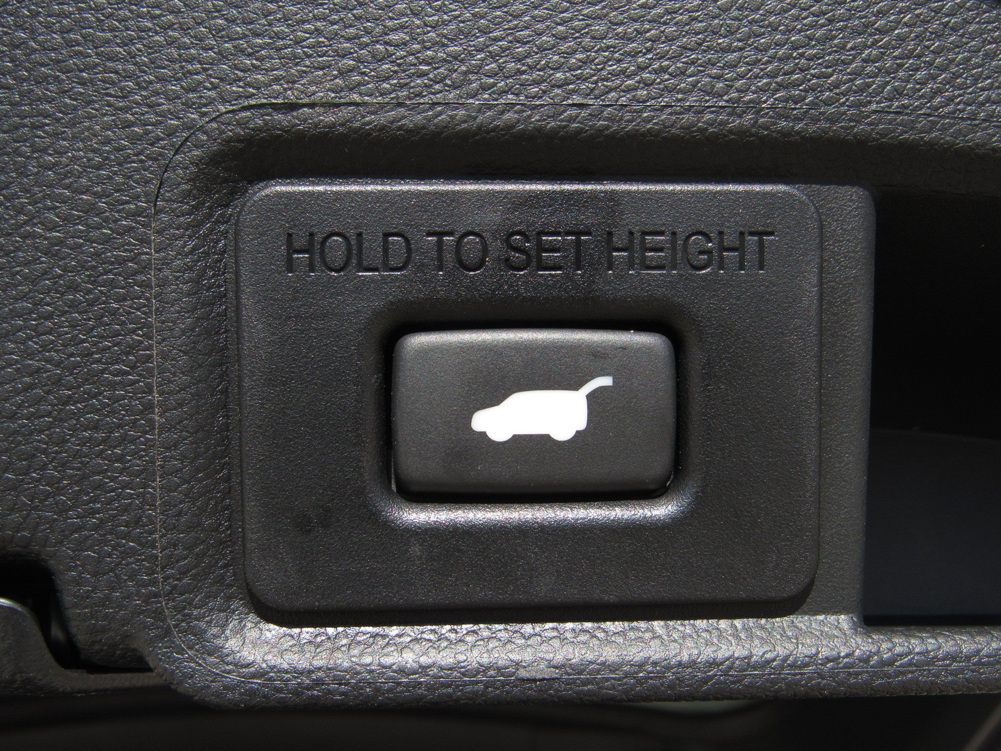 Certified 2025 Acura RDX SH-AWD w/ Technology Package image 14