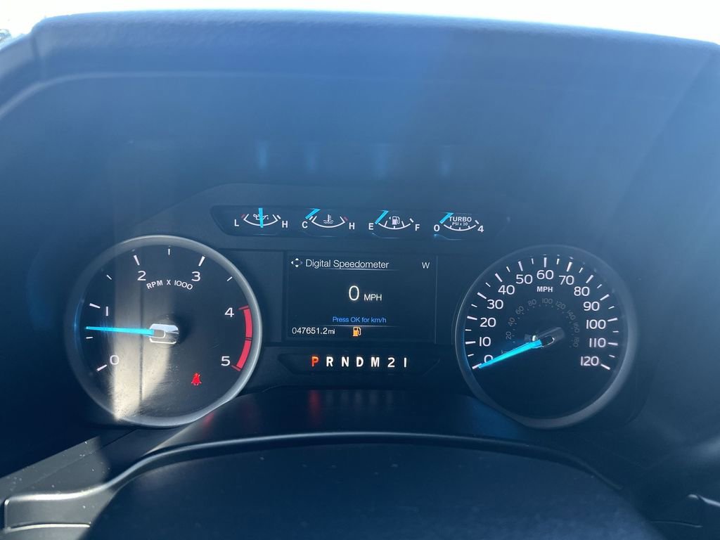Used 2019 Ford F350 XLT w/ XLT Premium Package image 10