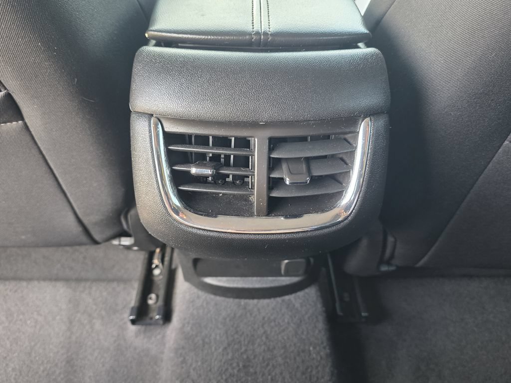 Certified 2022 Chevrolet Malibu LT FWD image 28