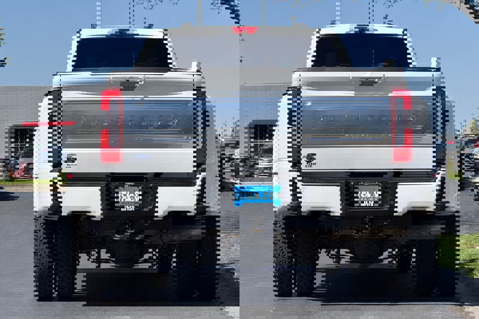 Certified 2023 Ford F350 Platinum AWD/4WD image 7