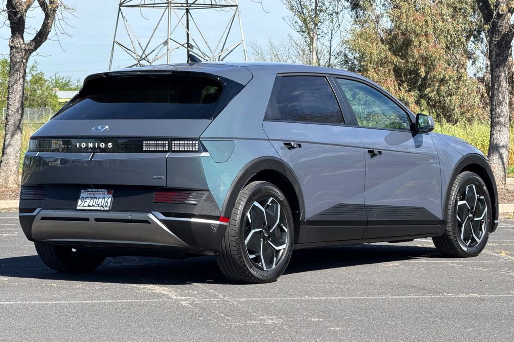 Used 2023 Hyundai Ioniq 5 SEL w/ Cargo Package image 4