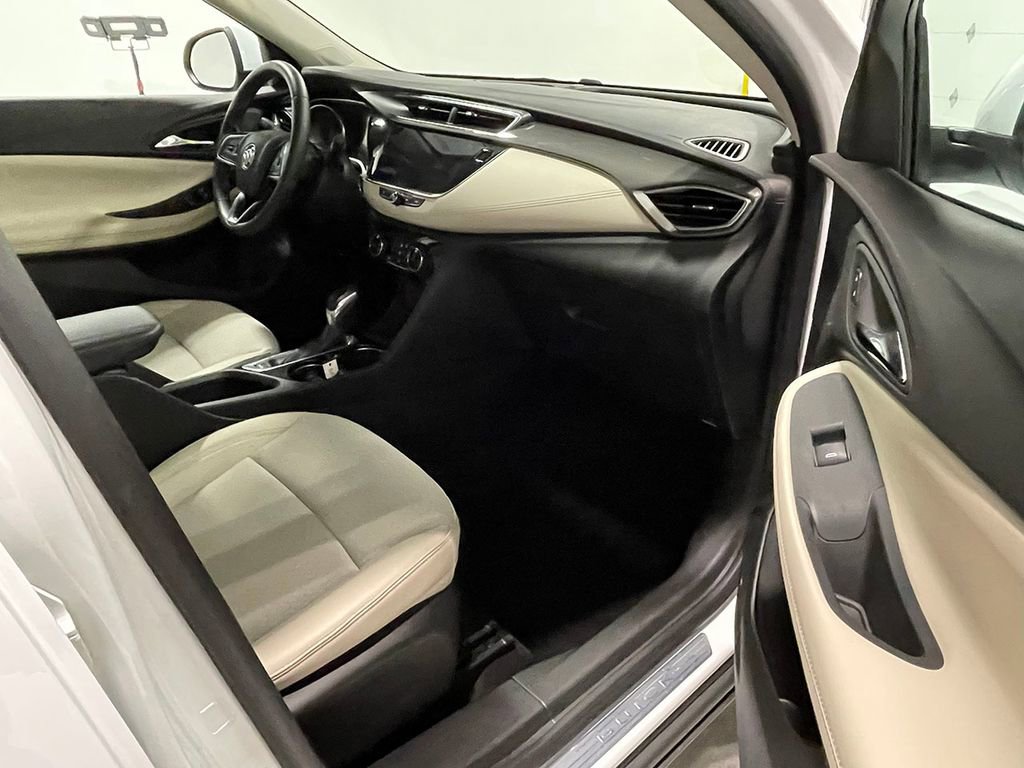 Used 2023 Buick Encore GX Preferred w/ Cold Weather Comfort Package image 18