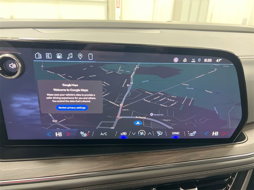 New 2026 Chevrolet Suburban LT image 14