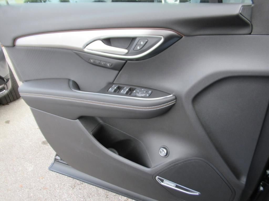 New 2026 Buick Envision Sport Touring image 28