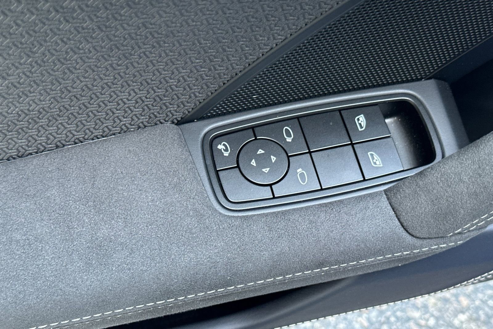 Certified 2026 Porsche 911 Carrera 4 GTS AWD/4WD image 13