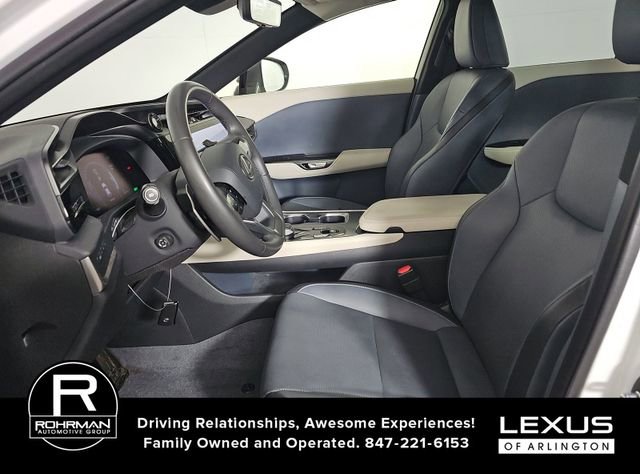 Used 2025 Lexus RZ 450e w/ Technology Package AWD/4WD image 11