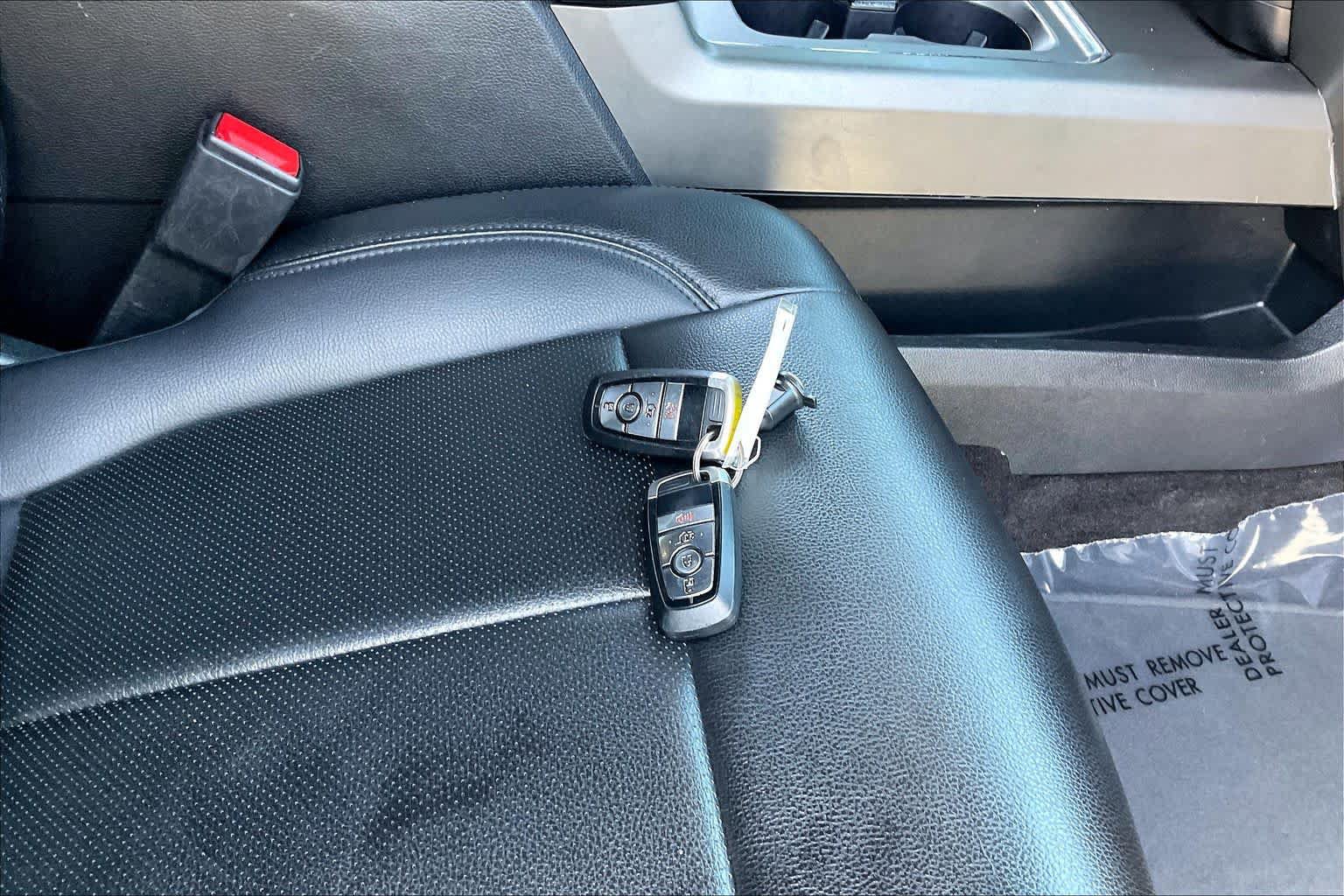 Used 2021 Ford Expedition XLT AWD/4WD image 14