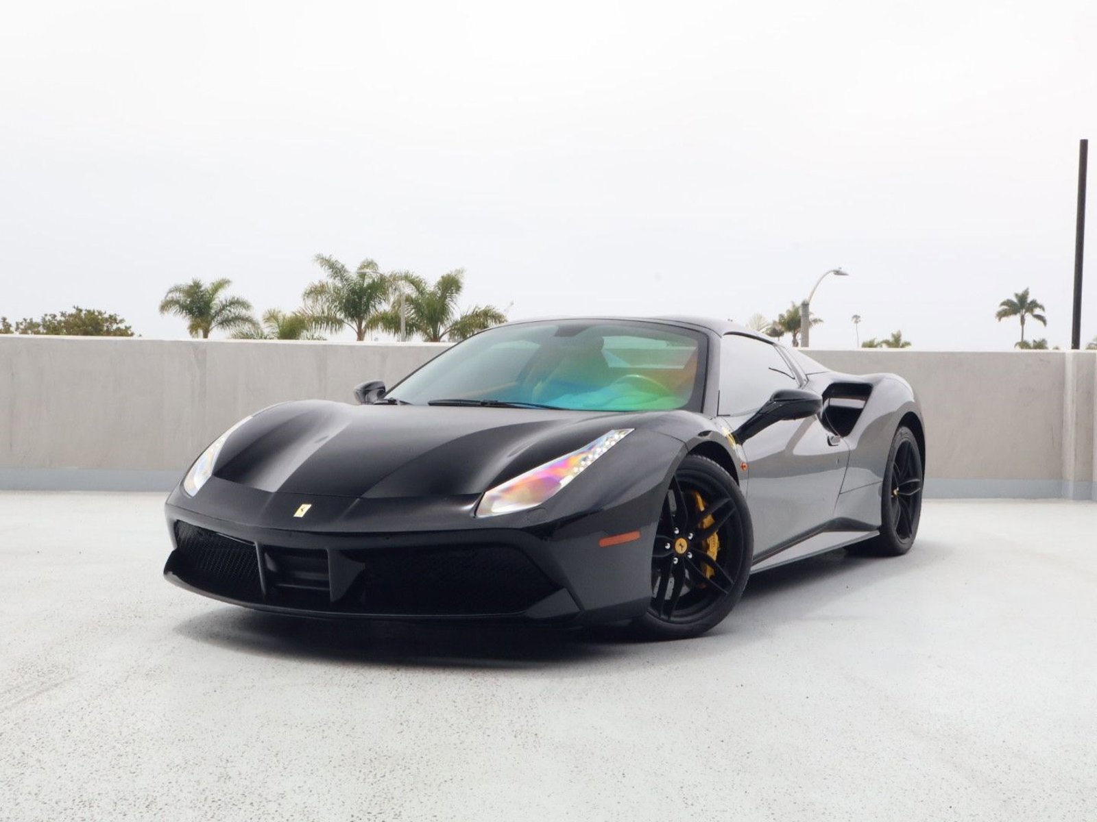 Used 2019 Ferrari 488 Spider RWD image 1