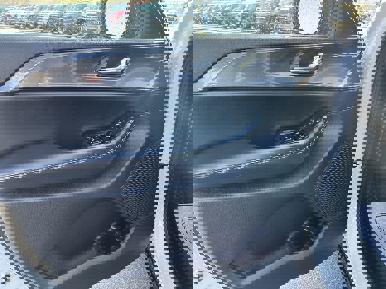 Used 2023 Jeep Grand Cherokee L Laredo image 20