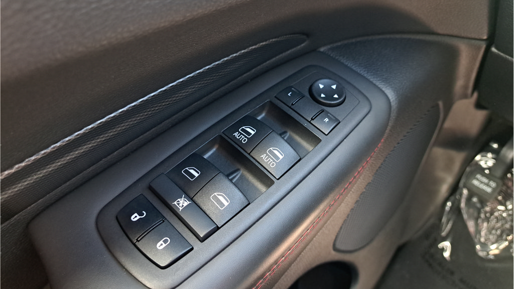 Used 2024 Dodge Durango GT AWD/4WD image 24